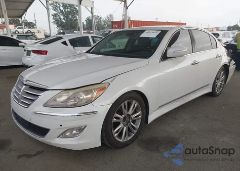 2012 Hyundai Genesis 4.6 z USA, uszkodzony, nr VIN KMHGC4DF5CU173114